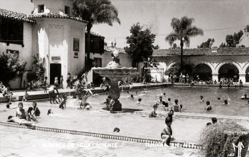 Alberca de Agua Caliente