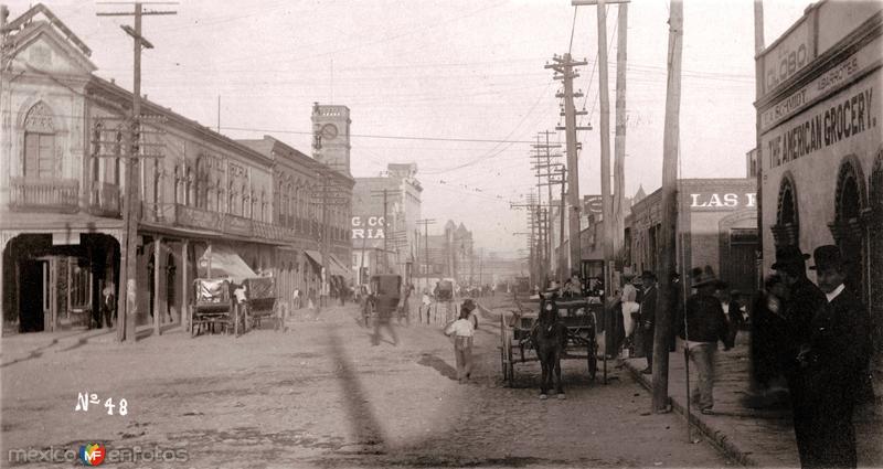 Avenida Hidalgo y Ramos Arizpe (1907)