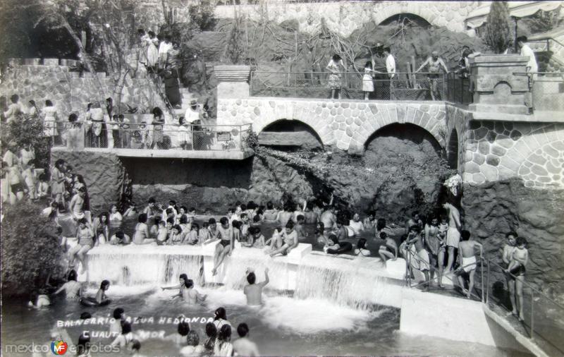 Balneario Agua hedionda.