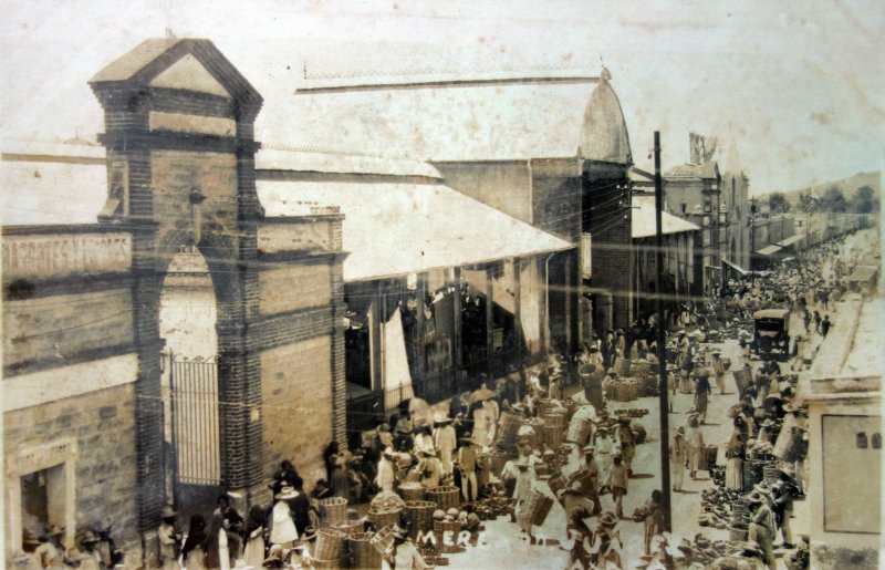 Mercado Juarez.