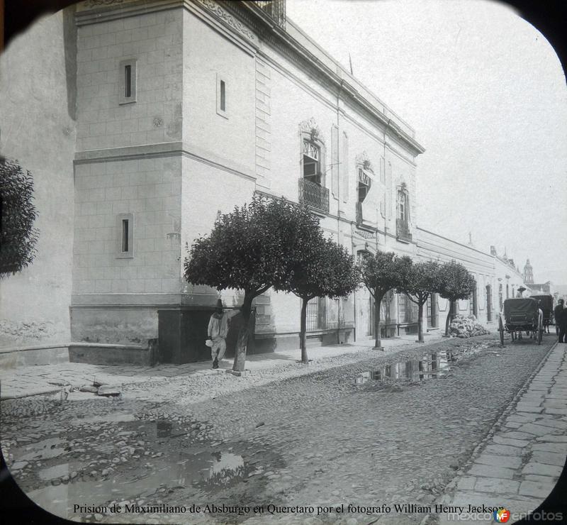 Prision de Maximiliano de Absburgo en Queretaro por el fotografo William Henry Jackson