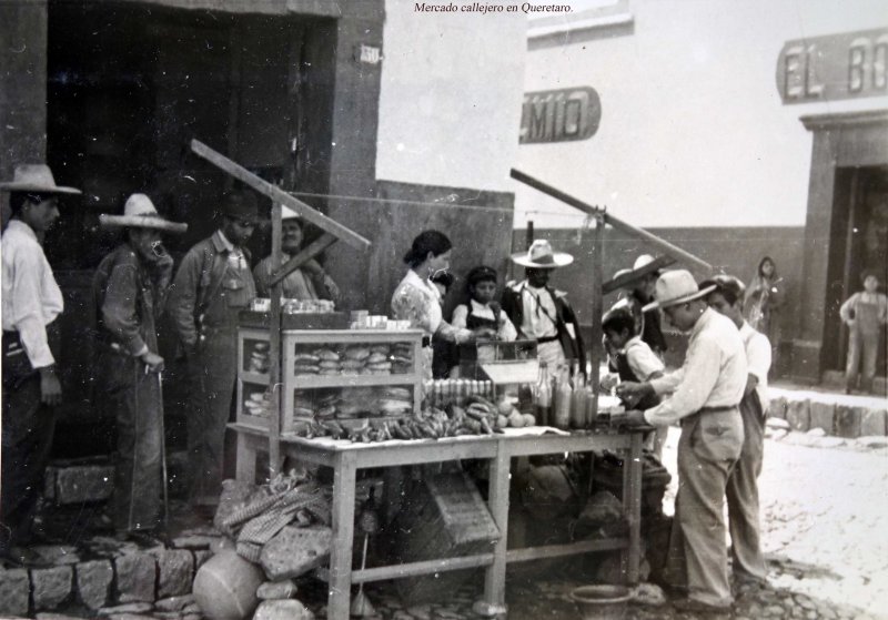 Mercado callejero en Queretaro.