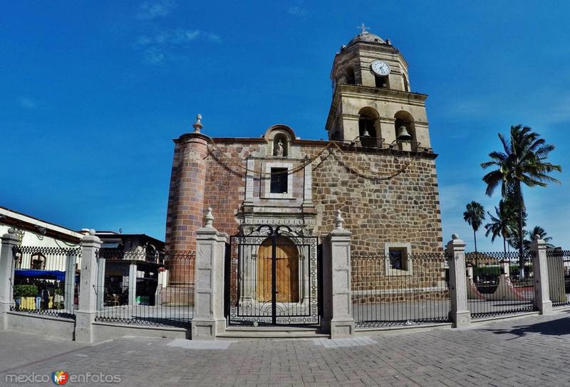 Fotos de Compostela, Nayarit, México: Parroquia de Santo Santiago Apóstol