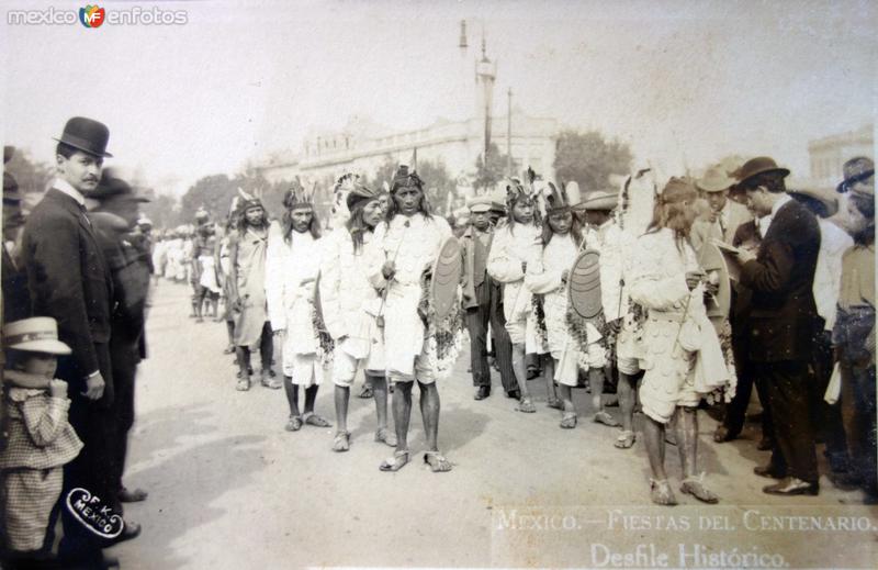 Fiestas de el Centenario Desfile Historico ( 16 de Sep 1910 )