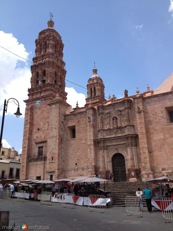 Vista lateral de la Catedral de Zacatecas. Abril/2017