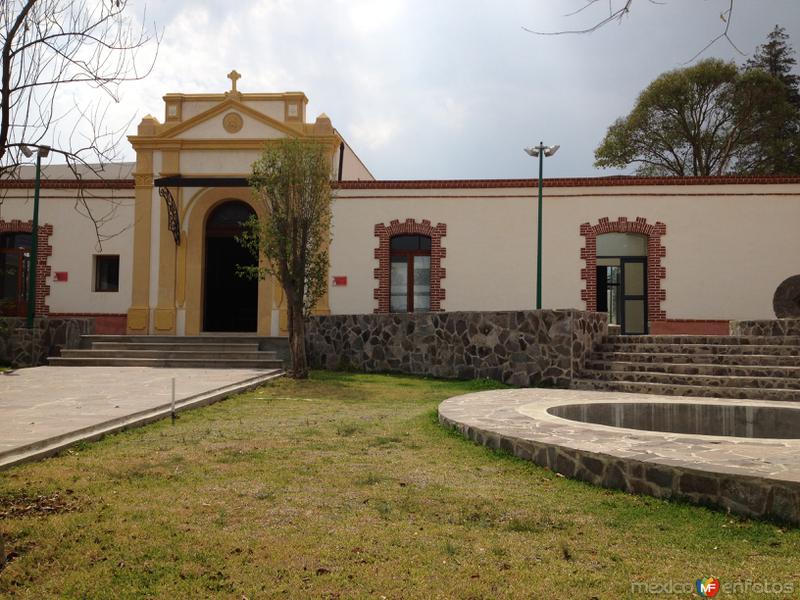 Exterior de la Capilla de la ex-fábrica de San Luis Apizaquito. Abril/2017