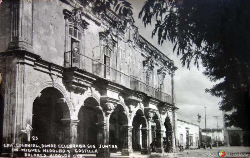 Edificio Colonial donde celebraba sus juntas Don Miguel Hidalgo y Costilla.