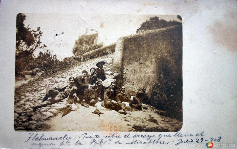 Fuente sobre el arroyo que lleva el agua a la fabrica de Miraflores fechada el 29de Julio de 1908 .