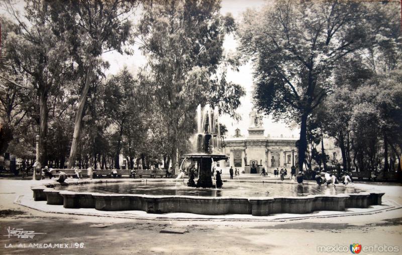 La Alameda de la ciudad de Mexico.