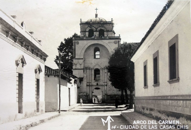 Arco de el Carmen.