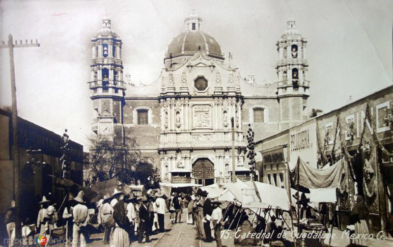 La Basilica de Guadalupe .