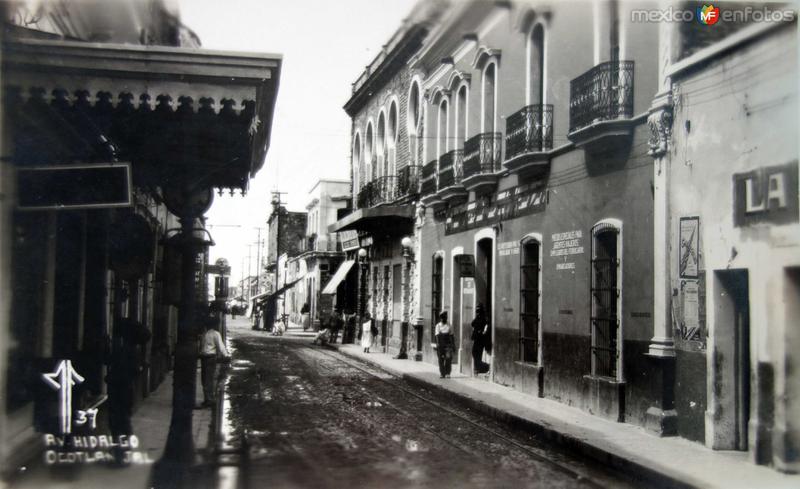 Avenida Hidalgo ( Circulada el 7 de Junio de 1936 ).