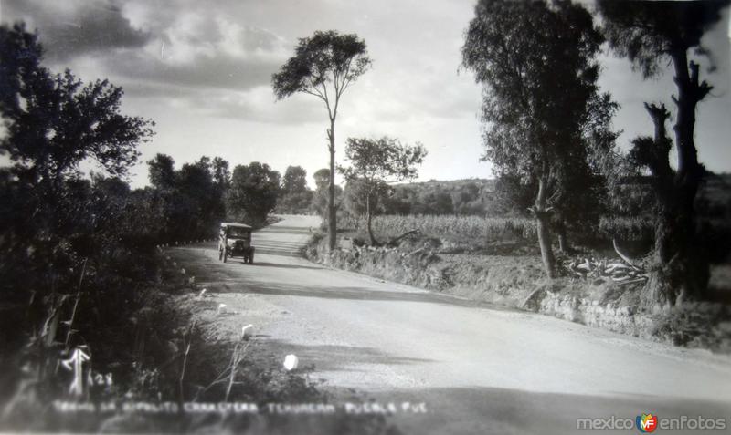 Carretera de Tehuacan a Puebla.