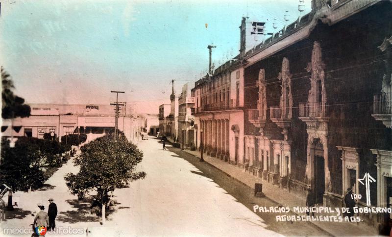 Palacios de gobierno y municipal.