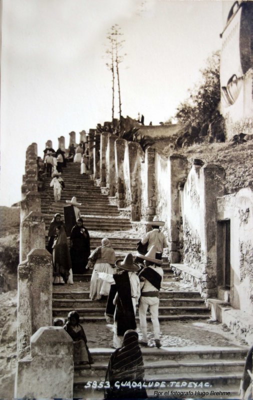 Guadalupe Tepeyac Por el fotografo Hugo Brehme.