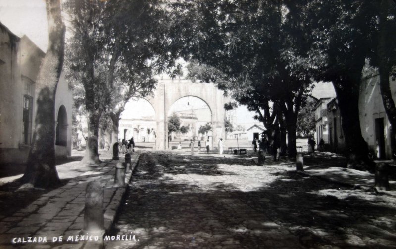 Calzada Mexico ( Circulada el 26 de Noviembre de 1928 ).