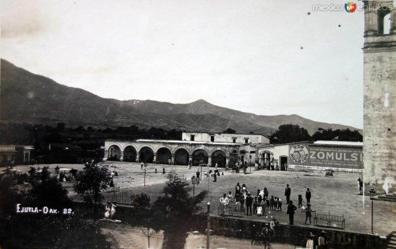 Panorama de la Plaza.