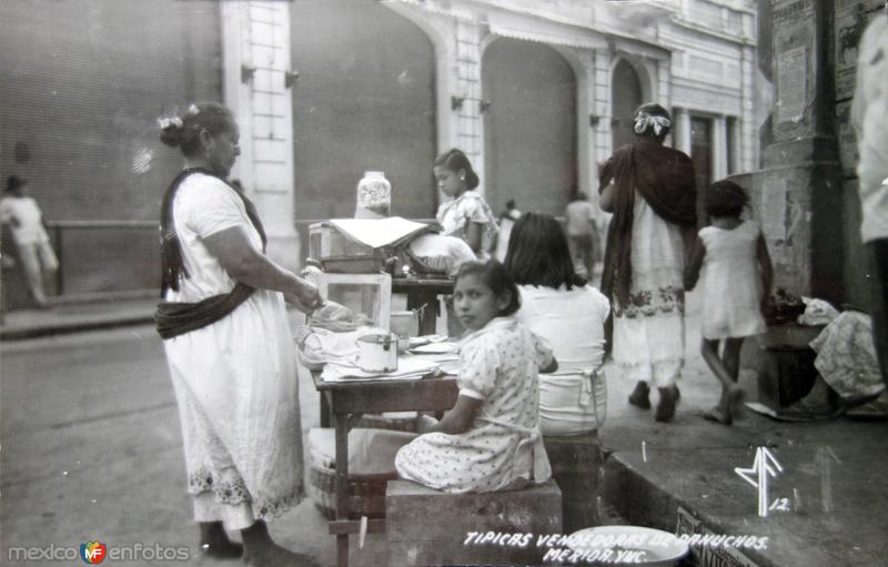 Tipos Mexicanos Vendedoras de Panuchos .