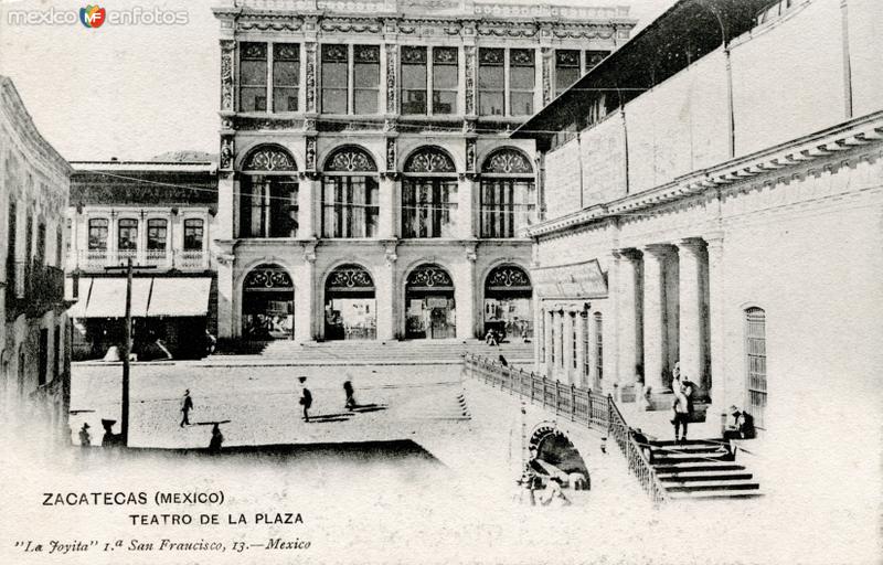 Teatro Calderón desde la Plaza