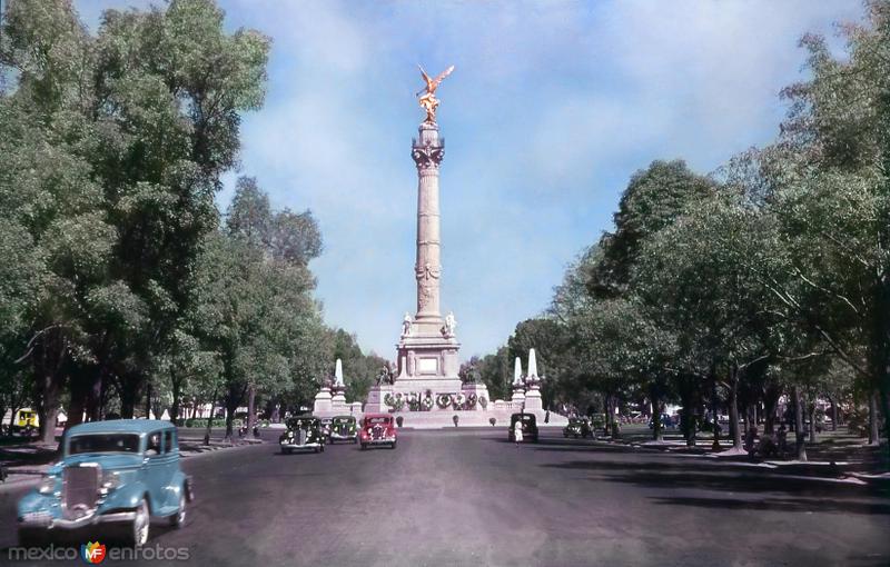 Paseo de la Reforma y Ángel de la Independencia (circa 1937)