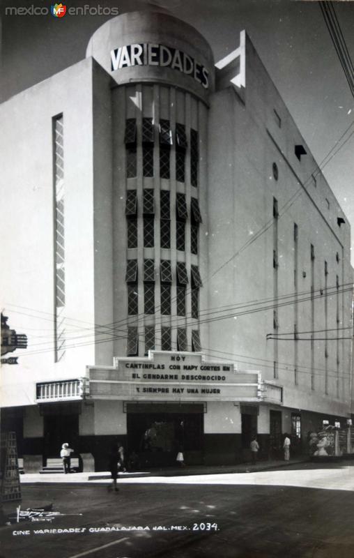 Cine Variedades.