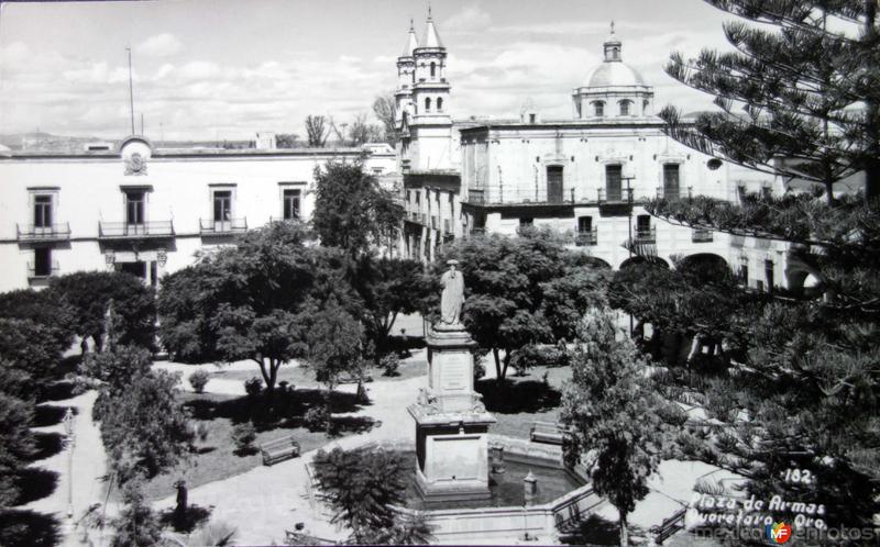 En la Plaza de armas.