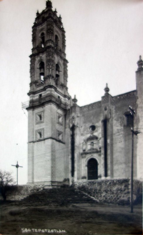 La Iglesia .