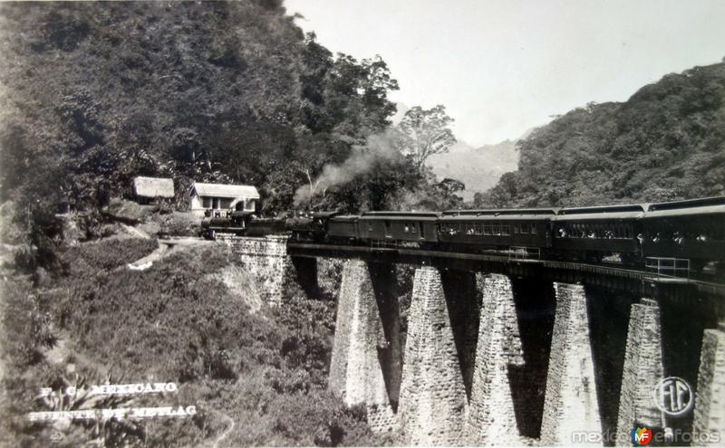 Puente de Metlac del Ferrocarril Central Mexicano ( Circulada el 23 de Junio de 1921 ).