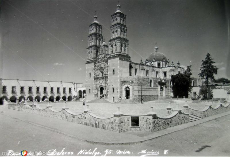 La Parroquia. - Dolores Hidalgo, Guanajuato (MX15291692731949) La Parroquia. - Dolores Hidalgo, Guanajuato (MX15291692731949)