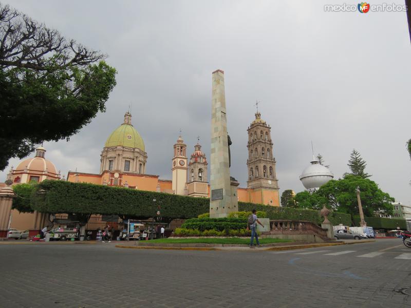 Calzada Independencia