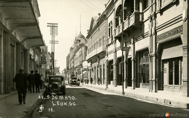 Avenida 5 de Mayo