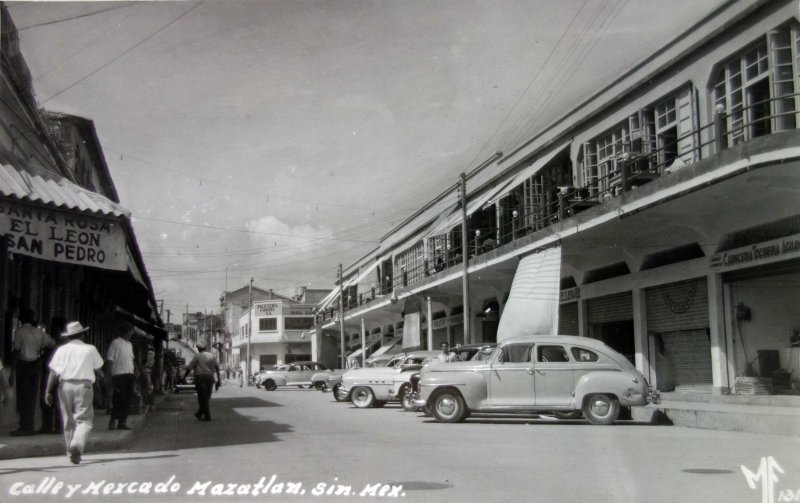 Calle y mercado.