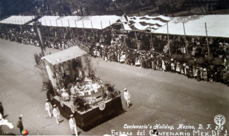 Desfile del primer centenario de la Independencia de Mexico 16 de Septiembre de 1910