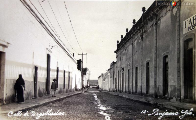 Calle Degollados.