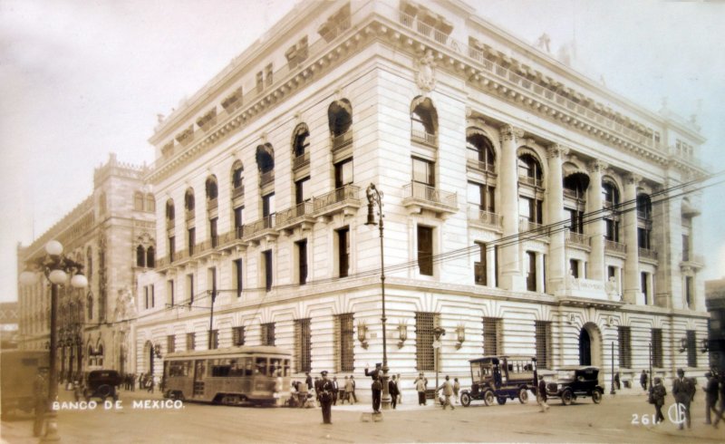 Edificio del Banco de México. Ciudad de México.