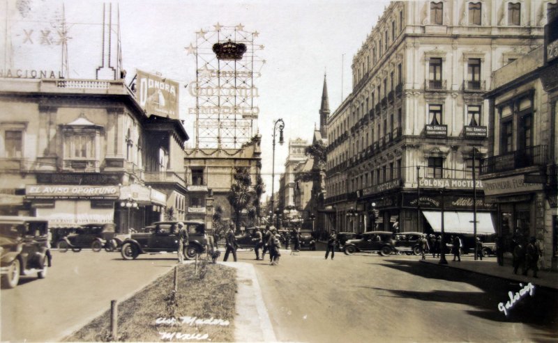 Avenida Madero de la Ciudad de México.