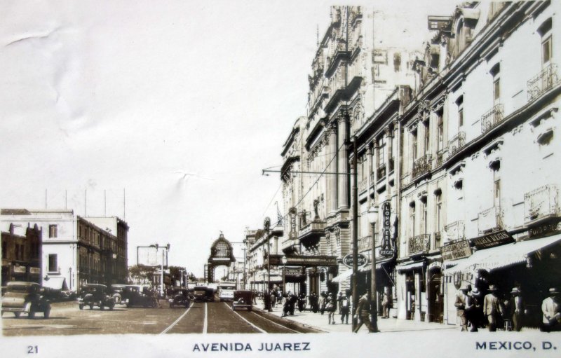 Avenida Juarez.