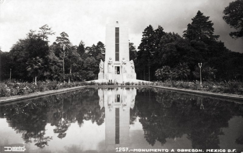 Monumento a Álvaro Obregón