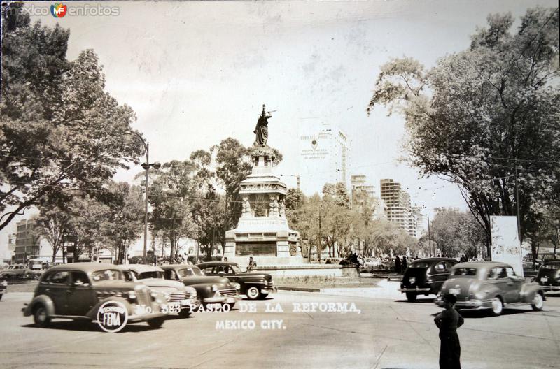 Avenida Paseo de La Reforma.