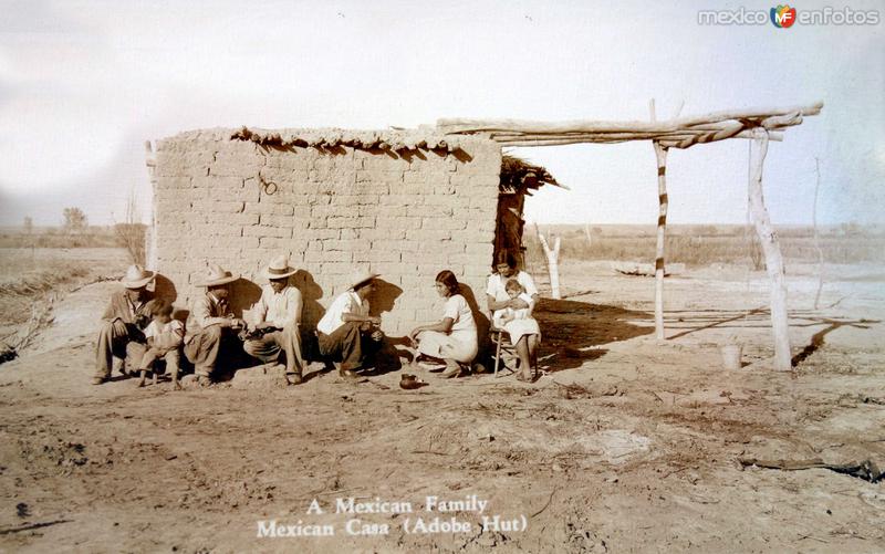 Tipos Mexicanos una familia Mexicana.