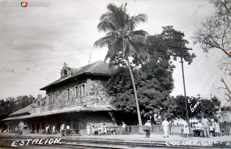Estacion ferroviaria de Colima.