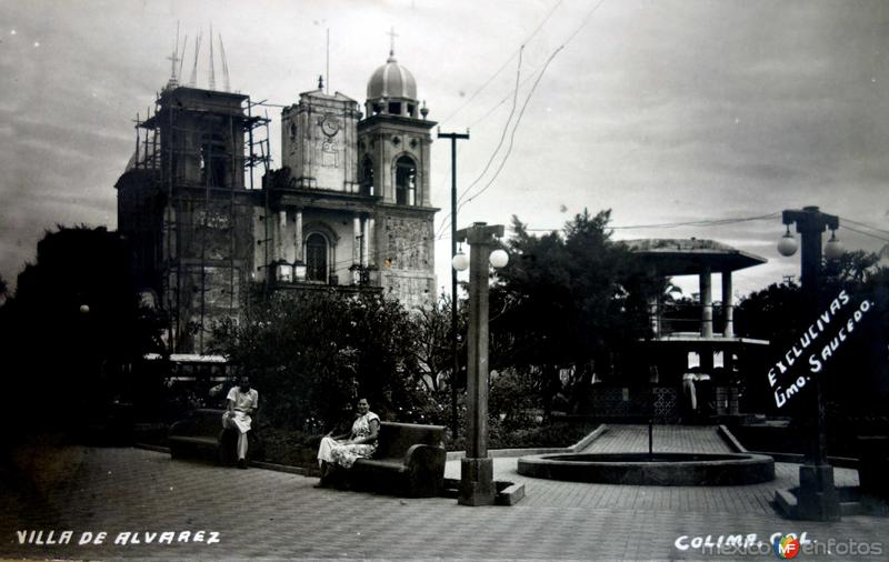 Templo y Plaza.