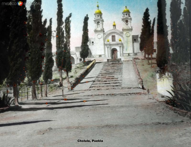 La Iglesia de Cholula, Puebla.