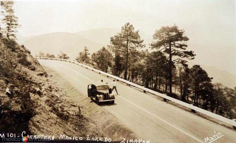 Carretera Mex-Laredo.