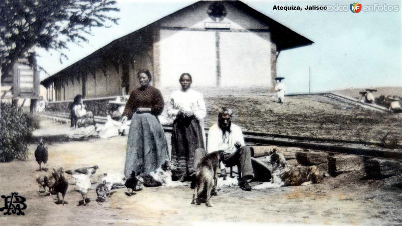 Estacion ferroviaria de Atequiza, Jalisco ( Circulada el 6 de Marzo de 1904 ).