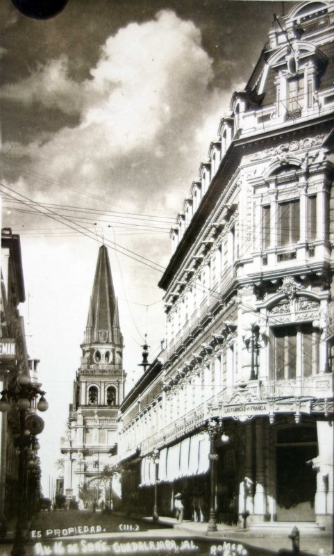Avenida 16 de Septiembre ( Circulada el 2 de Octubre de 1934 ).