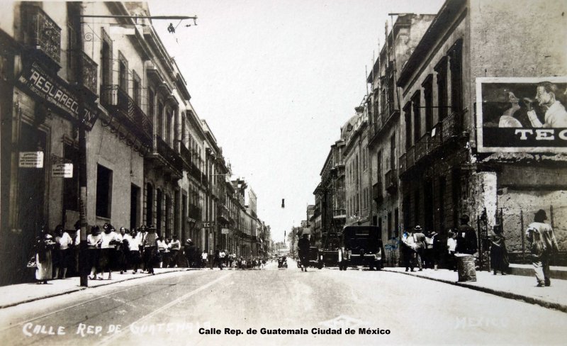 Calle Rep. de Guatemala Ciudad de México. - Ciudad de México, Distrito  Federal (MX15511086024298)