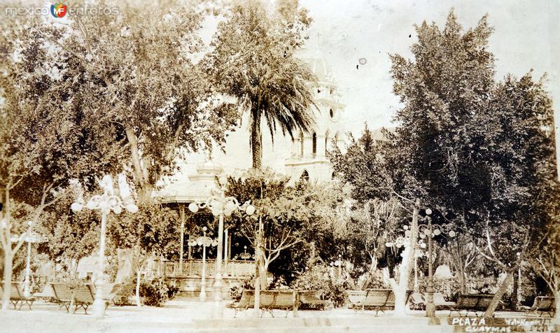 La Plaza Por el fotografo Hopkins . ( Circulada el 13 de Noviembre de 1916 ).