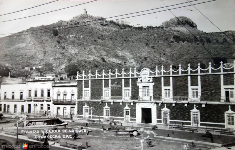 Palacio y cerro de La Bufa.