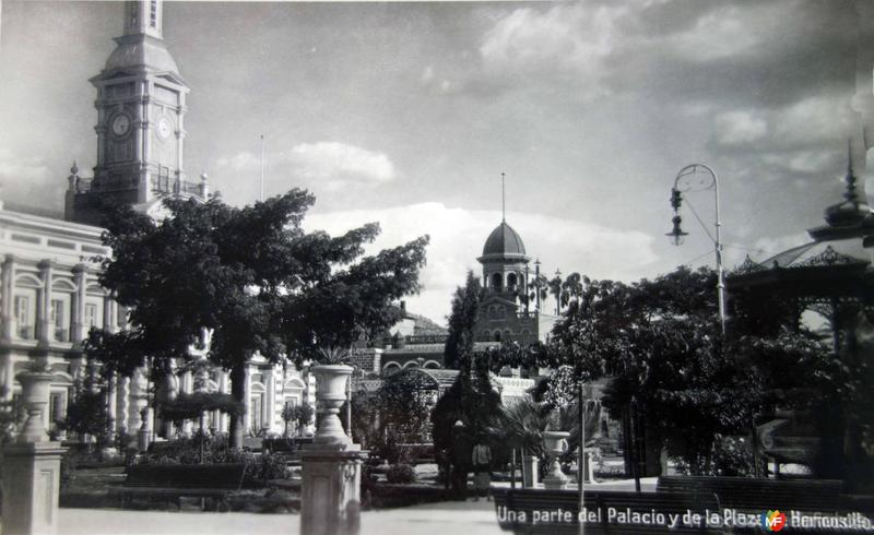 Una parte del Palacio y de la Plaza ( Circulada el 9 de Enero de 1911 ).